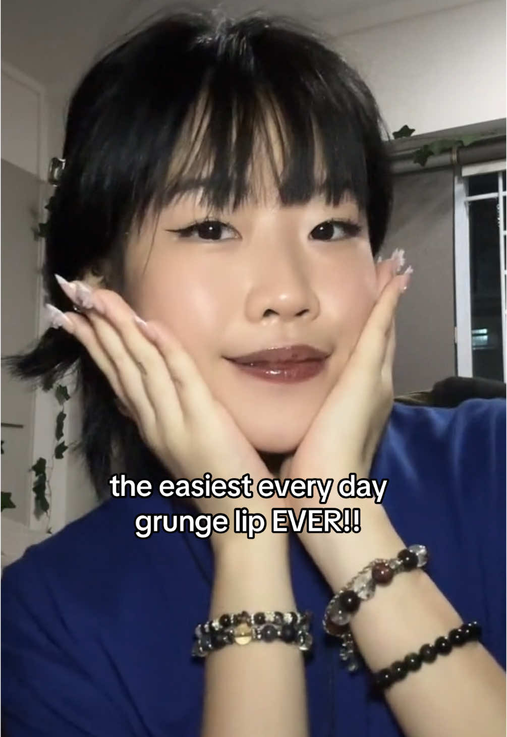 and you can give kisses without ruining your lips or leaving a stain now 🤭