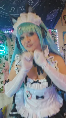 my girlfriend got this song stuck in my head so I had to😘 #maid #nikke #GamerGirl 