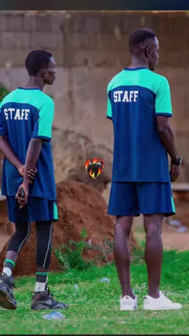 COSMOS FOOTBALL CLUB 🟡🔵👍💪🏻⚽️⚽️⚽️⚽️🫶♥️#footsenegal🇸🇳 #footsenegal🇸🇳🦁 #tiktoksenegal🇸🇳 #videoviral #football#likе#percersurtiktok#coach-Dynamique#tfm#pourtoi #footballtiktok #conseillstiktok#motivation #fyp#trend#dakarbuzz #senegalfootball #fitnessmotivation#workoutmotivation 