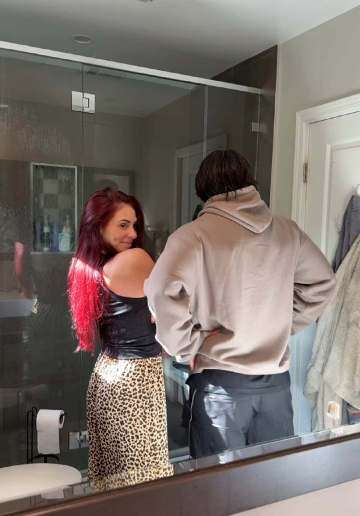 club bathroom is getting a little small for these dance trends hahaha #clubbathroom #newparents #MomsofTikTok #dadsoftiktok 