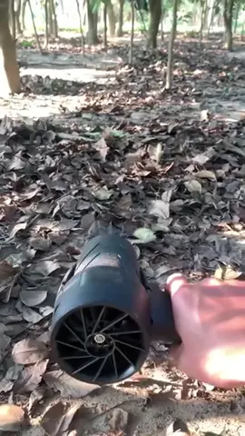 ¡Adiós hojas, polvo y desorden! 💨 Potencia extrema en tus manos con nuestro Soplador de Aire de Doble Batería⚡ #fyp #limpieza #autos #jardin