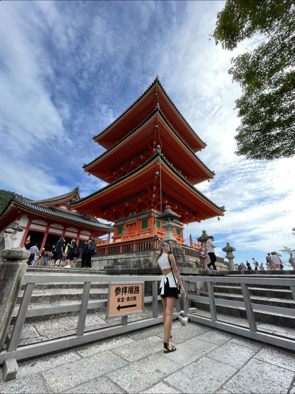 Tokyo game district 🇯🇵 #tokyo #japan #traveltok #traveltiktok #fyp #gaming 