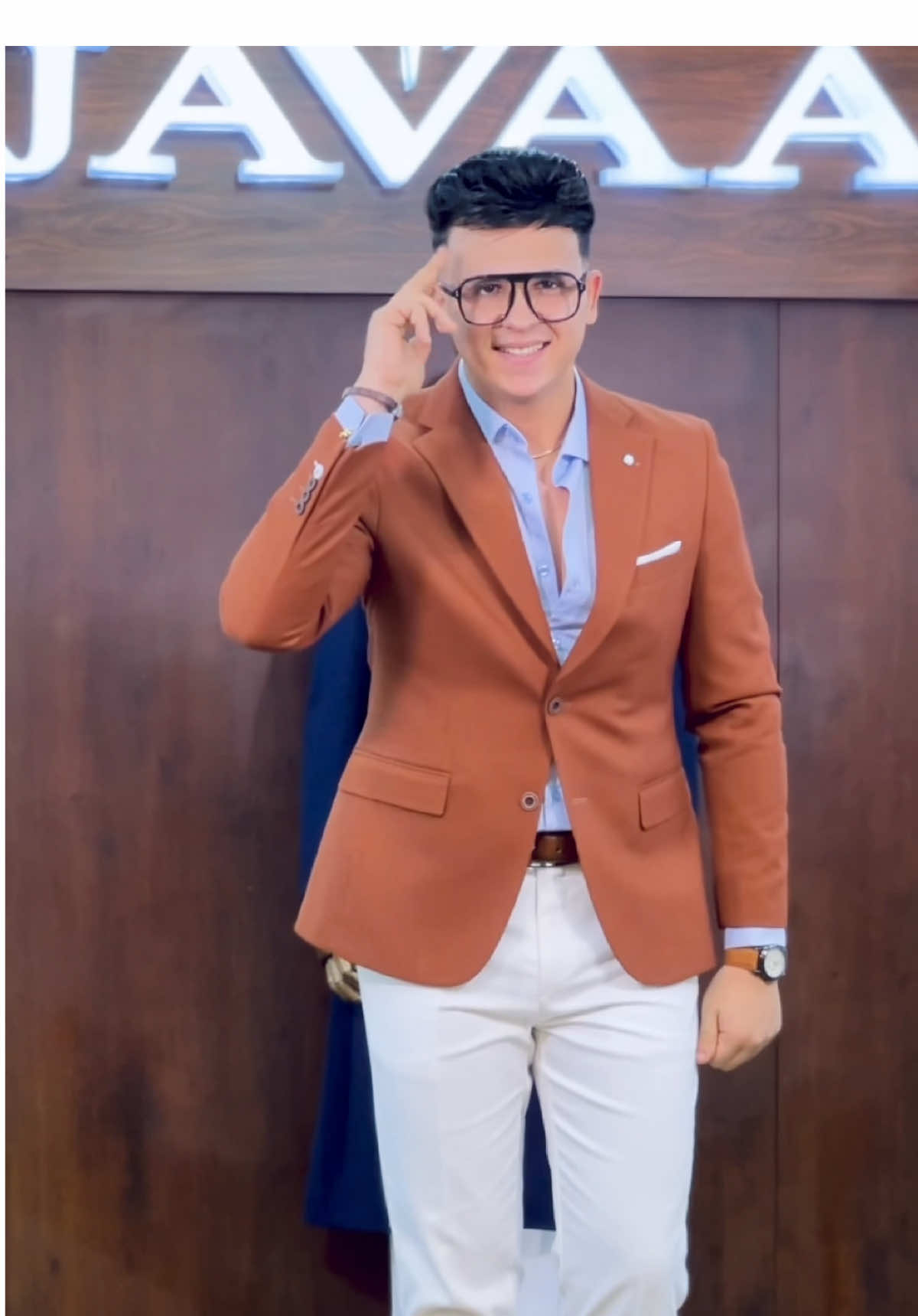 بدله خطوبتك من Javaa💍🤍اهم حاجه رايكو في الاويت فيت😎🔥#چاڤا_صاحب_اشيك_بدلة_في_مصر🧥 #سهل_تكون_جامد_صعب_تبقا_چاڤا💫 #ابراهيم_جاڤا #ابراهيم_جمال🕴🏻 #Javaa 