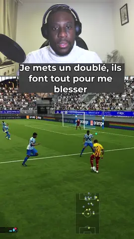 Que ça voulait me goumer wsh ! #footballife #versunelégende #eafc25 #pes #footballedit