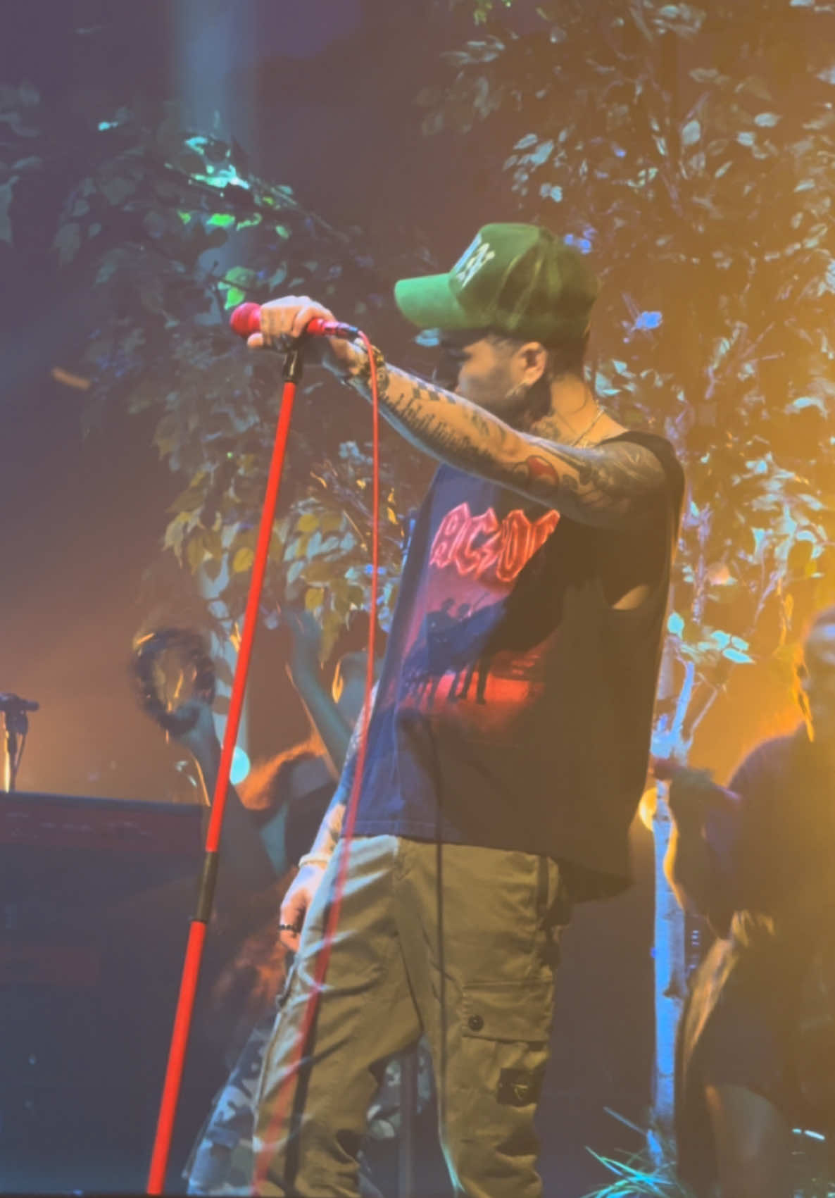 rare video where you’ll see him vibing #zaynmalik #zayn #zaynmalikedit 