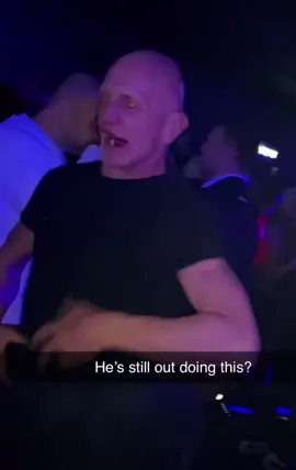 Jaws swinging all types of directions #nightlife #fyp 