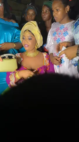 #viral_video #video #peulhguinéenne🇬🇳 #marraine#mariage#vues#pourtoi