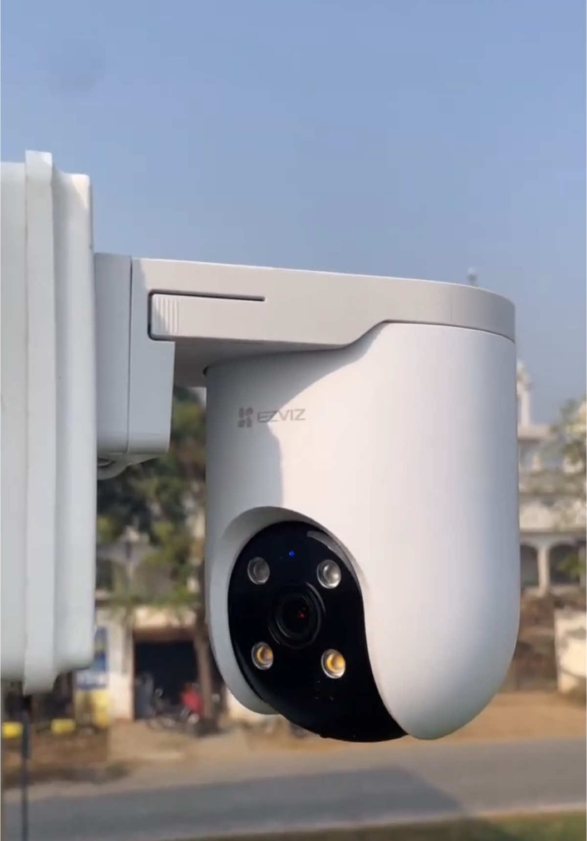 Ezviz H8c de 4G, para exterior y sin necesidad de internet Wi-Fi, disponible en Colombia, envío gratis, pago contra entrega. #ezviz  #camara4g 