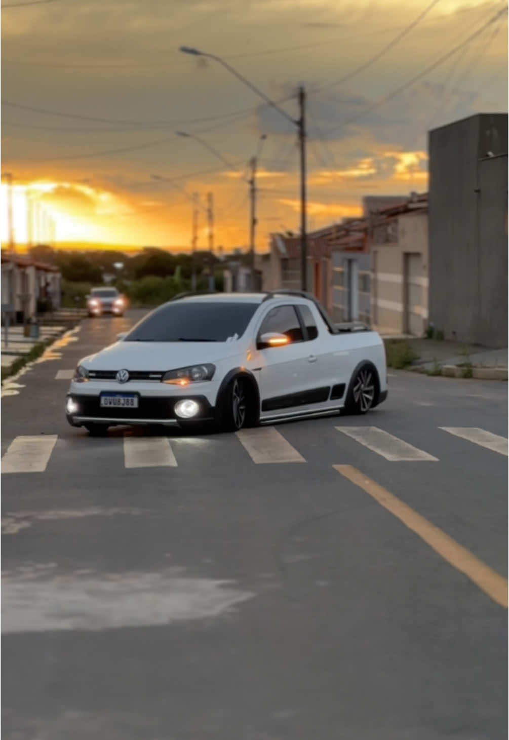 Ela rouba a cena 😍😍 . . . . .#saveirocross #carrorebaixado #viral #saveirorebaixada #foryou #carrobaixo 