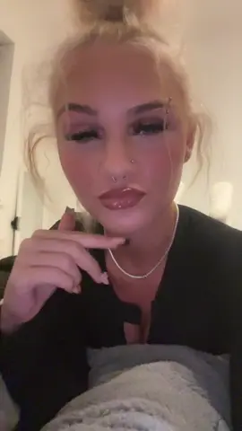 tell nobody🫣#fypviralシ 