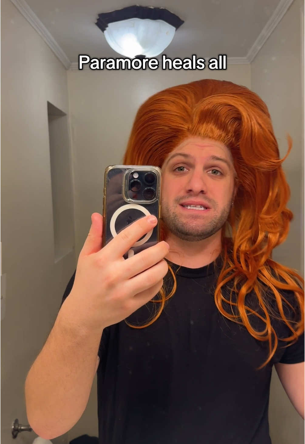 Hayley Williams is one of the world’s greatest gifts 😭 #paramore #miserybusiness 