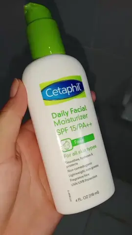 Cetaphil daily facial moisturizer SPF 15/PA++💚🫶🏻 #cetaphil #facialmoisturizer #face #affiliate #fyp 