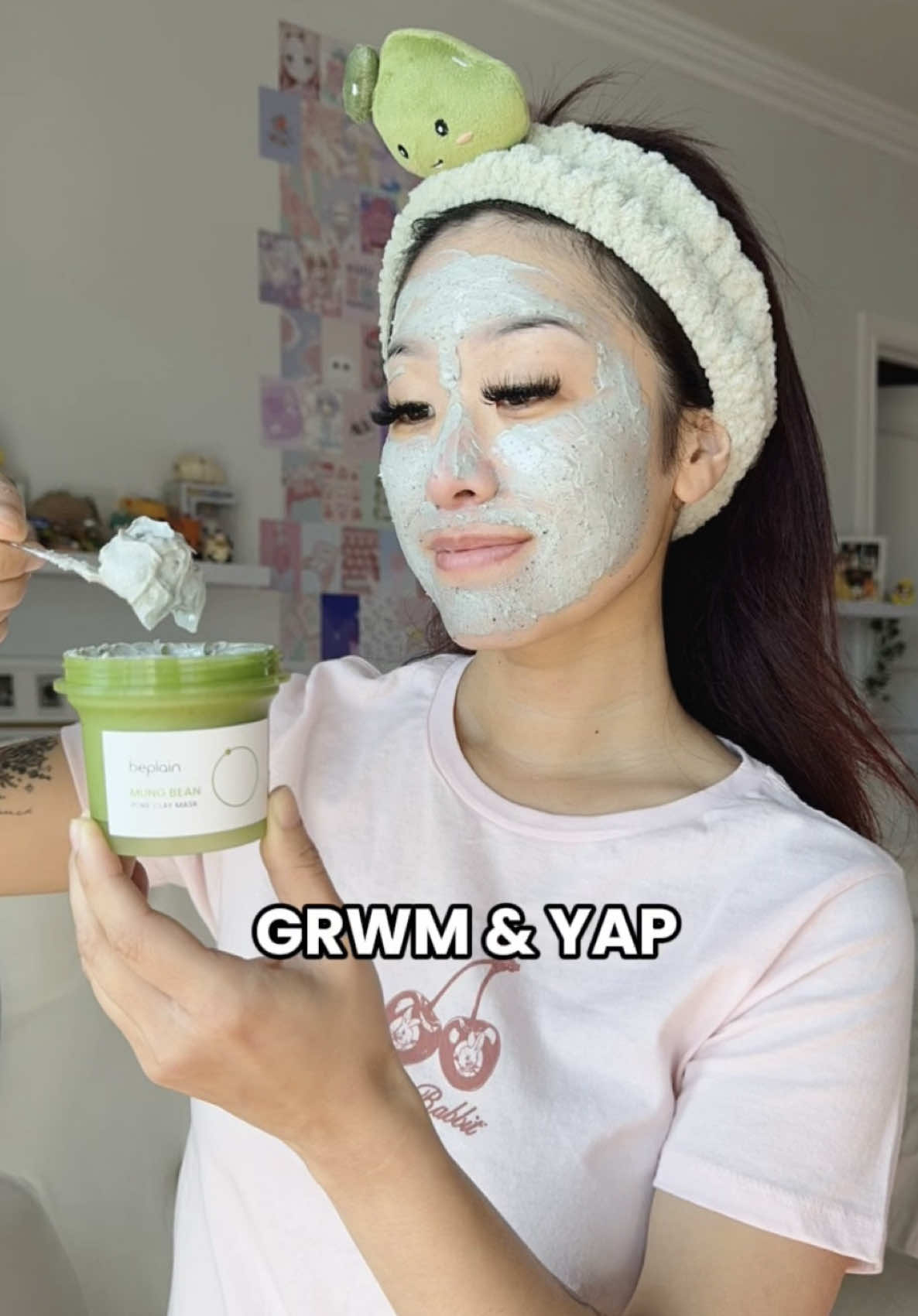 as a lazy girl, falling asleep in my makeup happens sometimes unfortunately😅 but this mung bean clay mask is my savior😮‍💨🫶🏻 @beplain.us #beplain #mungbean #beplainclaymask #claymask 