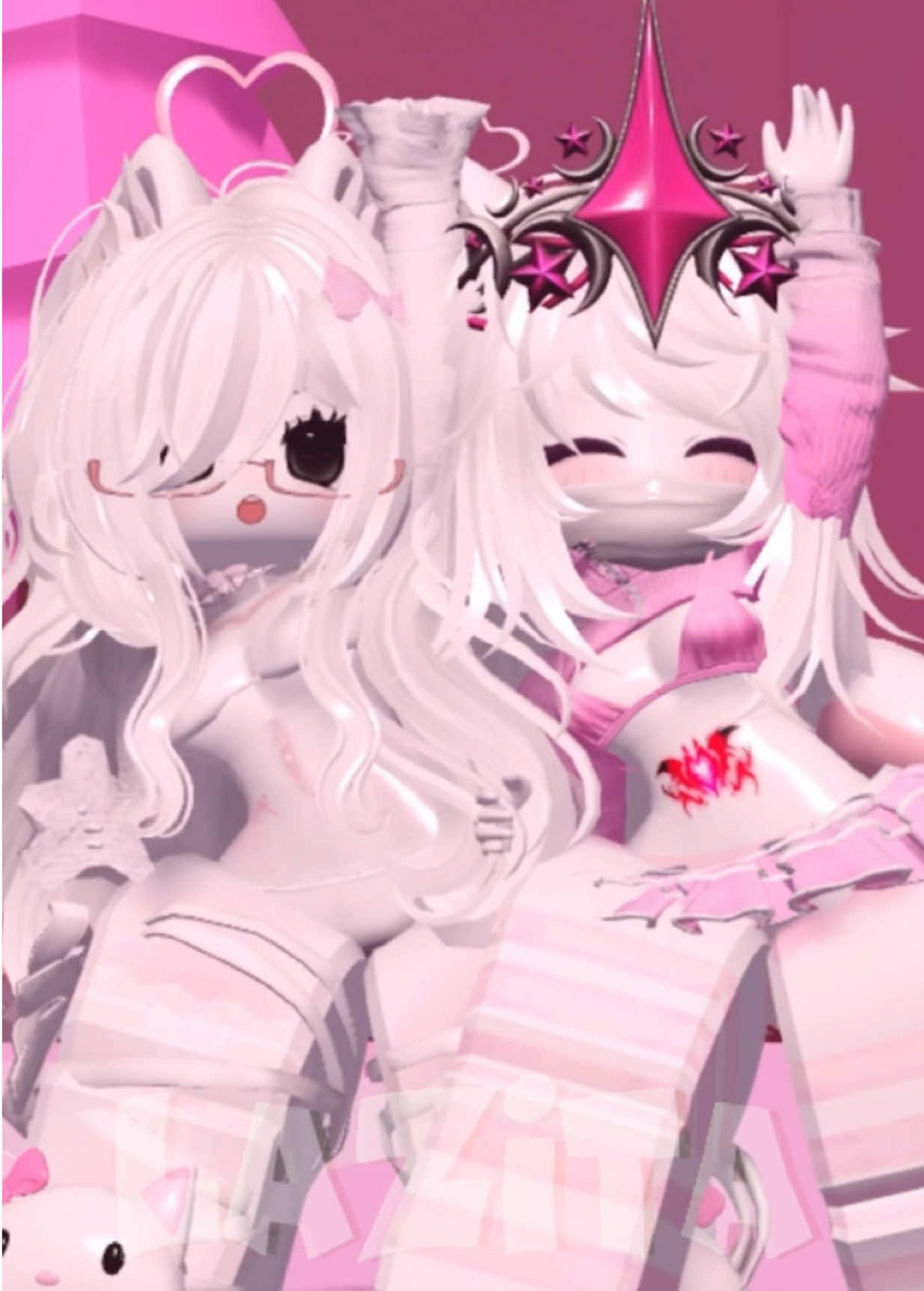 Olii, mil gracias por los 12k!! 🥹 los amo, poco a poco vamos por más 🙏💖 Colab con mi Ángela @꧁ஐ🌹𝓐.𝓥𝓮𝓵𝓪𝔃𝓺𝓾𝓮𝔃🌹ஐ꧂ 🤭💓  . CD: a mi @♡Gio♡ 😻 #roblox #_laaziita_ #dance #fyp #parati #trend #robloxespañol #tiktokroblox #uwugirl #nya #tod 