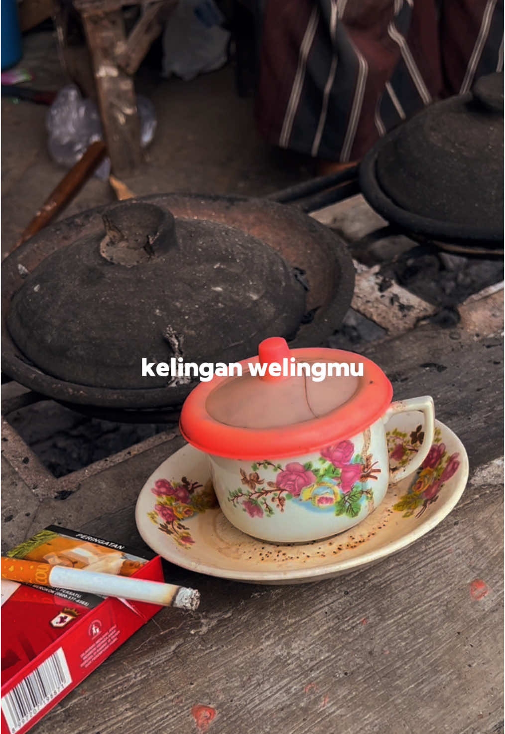 Agomo #CapCut #lirik #virall #gomusikindo #fyp #trending #agomo 