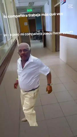 #CapCut #mijefe #humor #trabajo #bailar #samba #brasil  #magalenha 