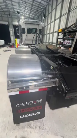 Detach drop leg plate install/fab 