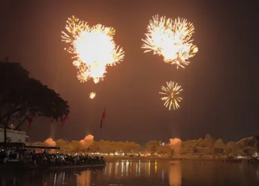 thế là pháo hoa thành phố cao lãnh đã rạn ngời trong đêm giao thừa #caolanh #66dongthap #tet2025 #titotok #xuhuong2025 #xuhuong 