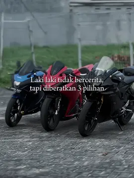 150cc mana yang paling bagus? 🤔  #r15 #r15v3 #r15v4 #r15m #gsx #gsxr #gsx150r #gsx150 #gsxr #cbr #cbrk45r #cbr150 