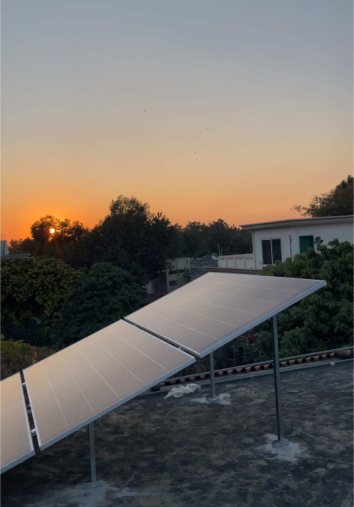 Green solar watt #greensolarwatt#foryou #solarsystem #solar 