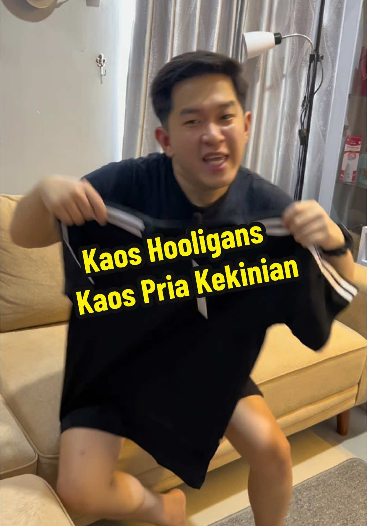 Hooligans kaos pria kekinian kaos ketje #kaos #kaospremium #kaosmurah #kaospria #cuantanpabatas #extratrafficsession #wibgajian 