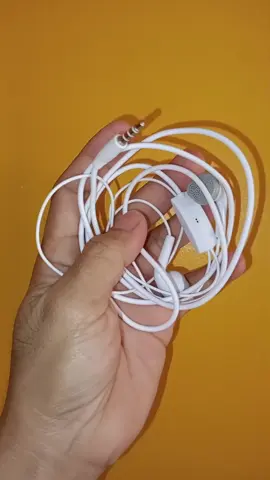 Earphones with Mic HS-330  napaka murang headset 💯 recommended for only 20 pesos per each #tiktokshop #foryoupage #headset 