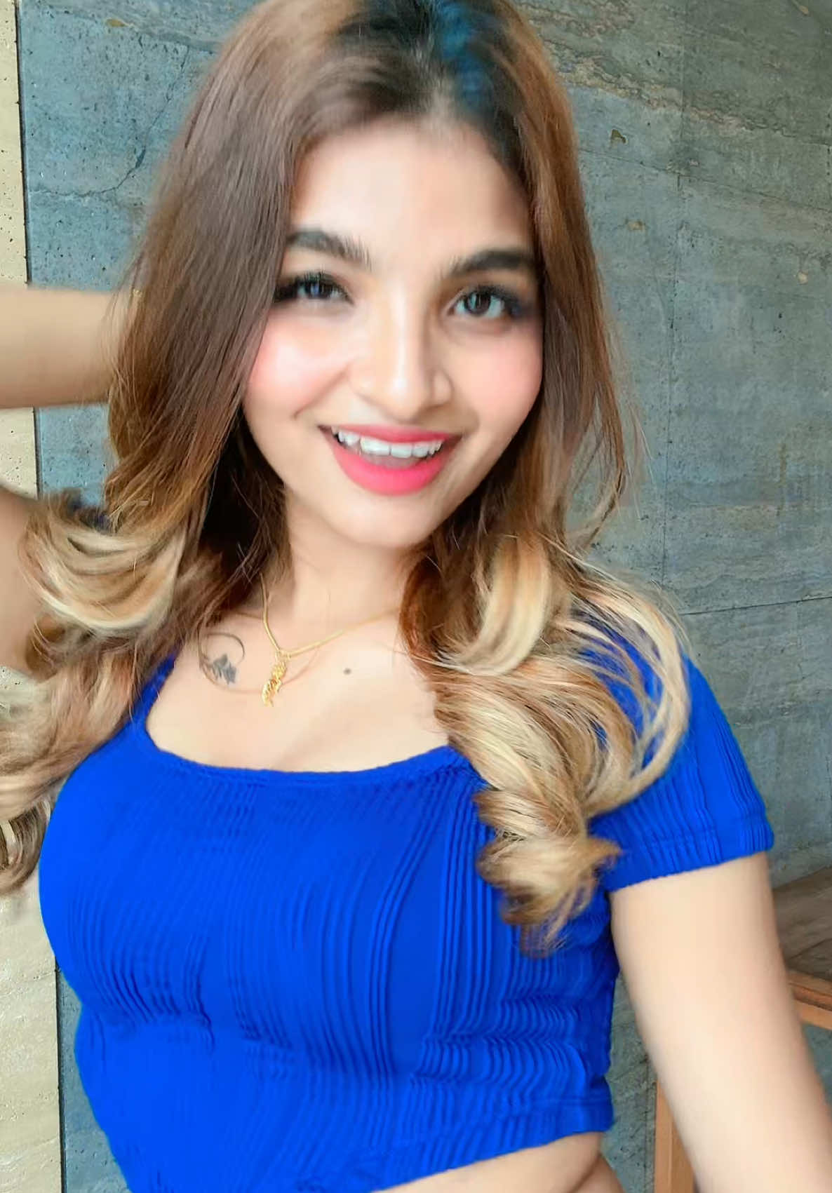 Let’s make it a trend🔥🤍✨ #fyp #hormieela #tiktok #tamildance #tamilsongs #trendingson #kissik #fyppppppppppppppppppppppp 