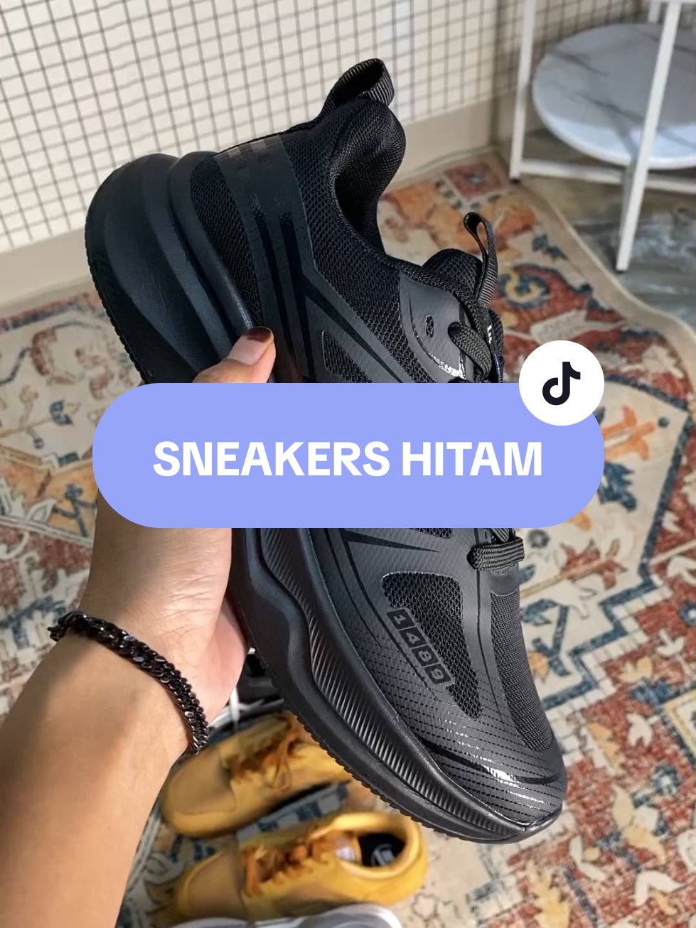 LYCON HITAM sneakers #wibgajian #cuantanpabatas #sneakers #Running #sepatu #sports #outfitideas #OOTD #promoguncang22 #sport 