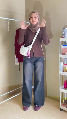 Nyesel bgt baru beli😭🙌🏼 celana skena itu gimana sih? #celana #jeanswanita #skena #skenaoutfit 