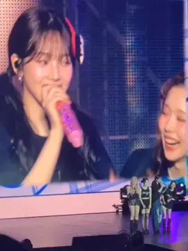 these two 😆😆😆 #aespa #karina #winter #jiminjeong #winrina #fyp 