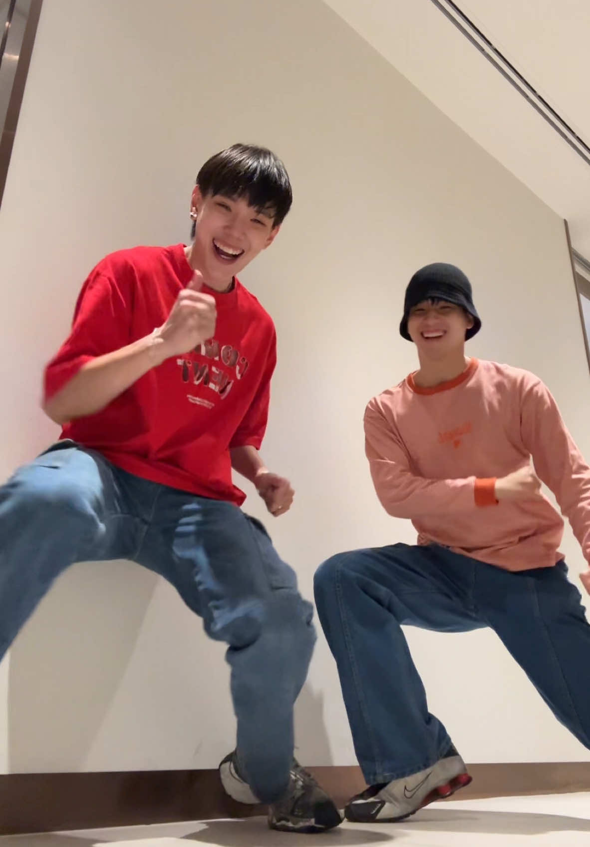 ย่อย่อกับ คุณสกายฮะ @skiwongravai 