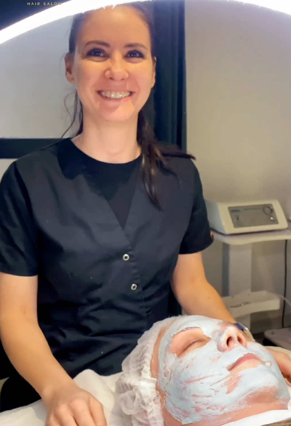 Este adevărat ca frumusețea vine din interior! Însă cum ar fi să combini asta cu un ten strălucitor!✨  Combinația perfectă! 😍  La Harmath Mădălina Hair Salon vei avea parte  de o experiență unică! În timp ce tu te relaxezi… eu mă ocup de 🪄 magie! 📍 Str. Tăietura Turcului nr. 29-35 #hmhairsalon #cluj #clujnapoca #inspiration #tratamentefaciale #beauty #beautysalon #for #viral_video @Oprea 