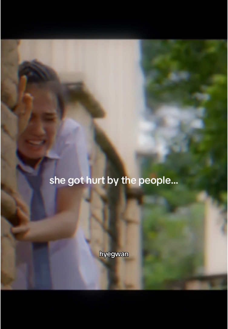 Zara is the strongest character in AGZ. she shouting in silence and got stronger quietly. she has the best character development, from clumsy and crying girl to independent and talented girl 🥹✨🌸 @NICOLE ROSSI  #nicolerossi #asmaragenz #fyp 