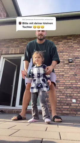 لقطه لـ Tialda نادره وهي صغيره  تاخذينها بـ{ لايك - فولو - اكسبلور } نفذتي القواعد تاخذين ما نفتي ممنوع ! #تيالدا_بنت_لـولـي🐈‍⬛ #fypシ゚vira #explore #اكسبلوررر #شـروحـات_لـولـي🌷 #مالي_خلق_احط_هاشتاقات🧢 #تيالدا_اجمل_طفله #تيالدا_الطف_طفله #تيالدا_بنت_ديم #fyppppppppppppppppppppppp #الشعب_الصيني_ماله_حل😂😂 #