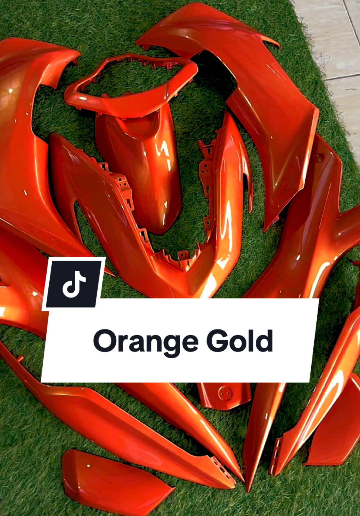 Orange lembayung gold #suryapainting #catmotor #catmotor #bengkelcat #suryapaintingbogor #repaintmotor #aerox 