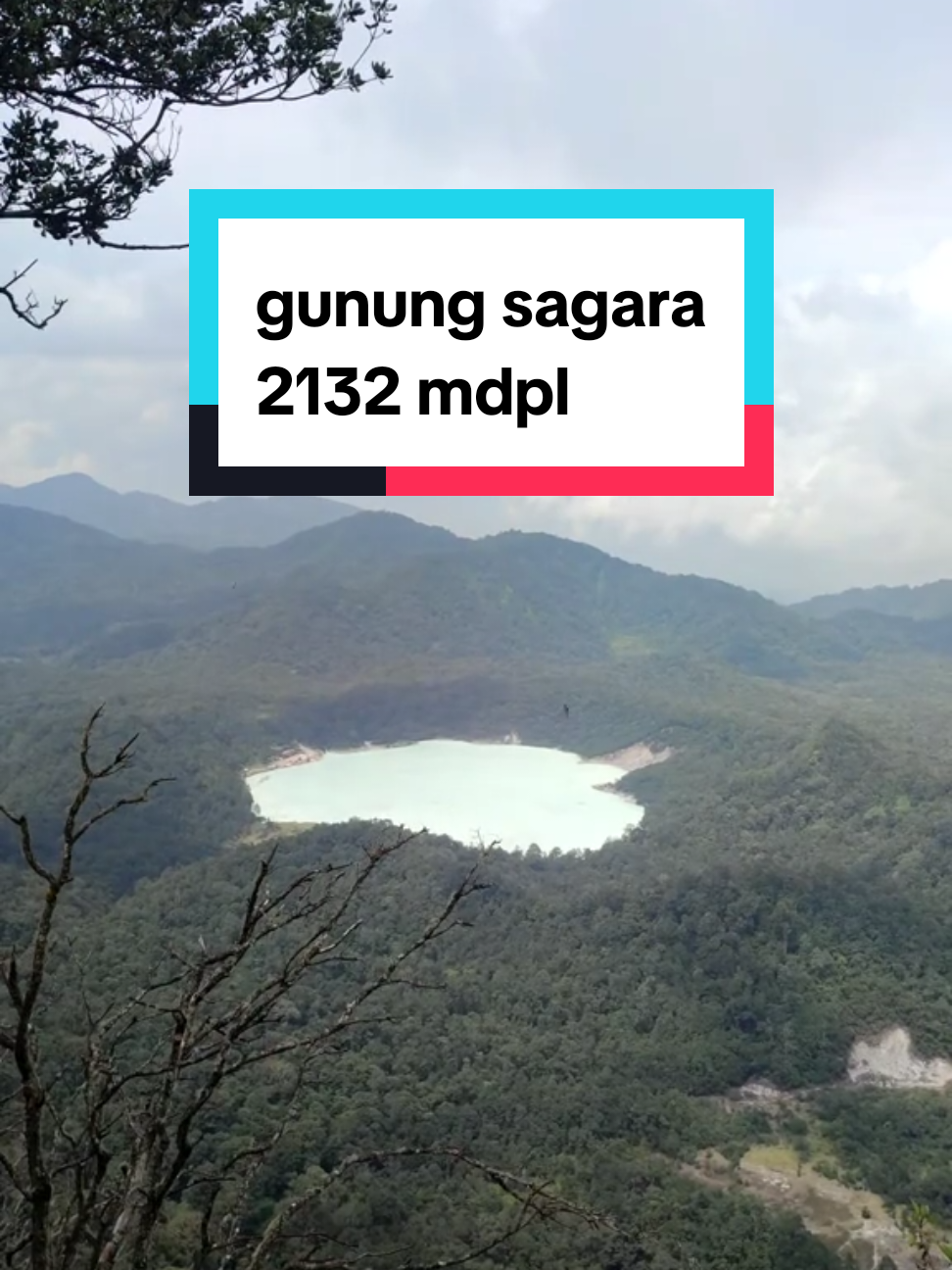 desa itomori coyyy😯🫵 #kiminonawa #anime #itomori #madakonosekaiwa #fyp #viral #anime#fypツ  *aslinya kawah