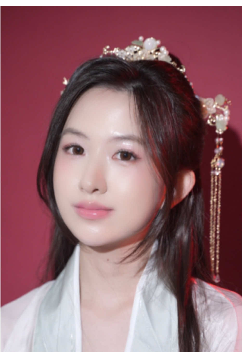 Jade Hanfu look, Happy Chinese New Year🧧  @SiPaling Foto Korea📸 @Amel si Kang Makeup #CapCut