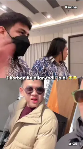 Memang fadil jaidi ini luar biasa energinya buat jailin orang, tp alwi sama keanu adalah 2 korban yg respon abis dijailinnya mood bgt 😬😭😂🤣 #fyp #fadiljaidi #fadilpakmuh #fadiljaidiupdate #fadiljaidilovers #pasukanghoib #keanu #keanuagl #alwifahry #holiday #salmasalsabil #debutalbumsalmasalsabil #berharappadatimur #jenuhtapibutuh 