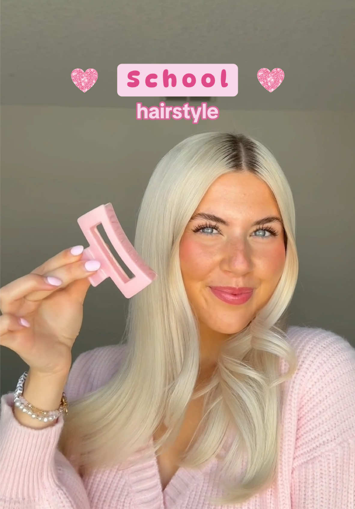 school hairstyle idea ✨💕🎀 this will help your claw clip stay in all day 🥰 #taylorxhairstyles ##hairtutorial##schoolhairstyles##hairstyle##hairtok##easyhairstyles##schoolhairstyle##clawcliphairstyles