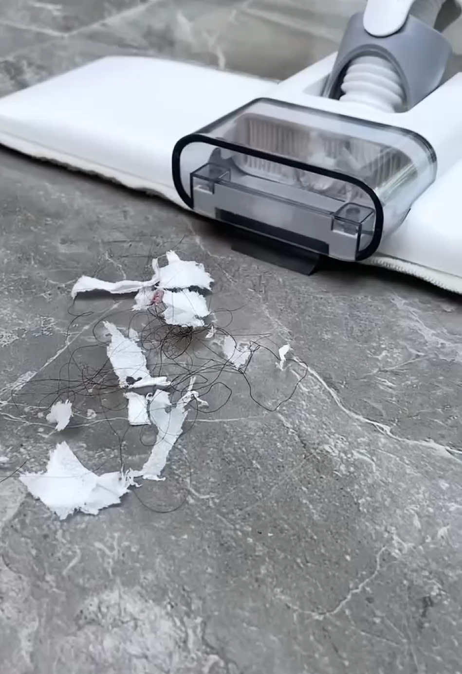 Easy to clean the floor😏#gadgets #coolstuff #coolgadgets #homegadgets #product #shopping #favoritefinds #LearnOnTikTok #tiktokmademebuyit #fyp 