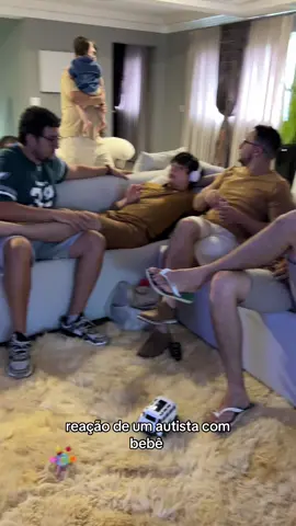 a carinha dele #fypシ゚viral #f #fyp #foryoupage #autista #tea #autismo #bebes 