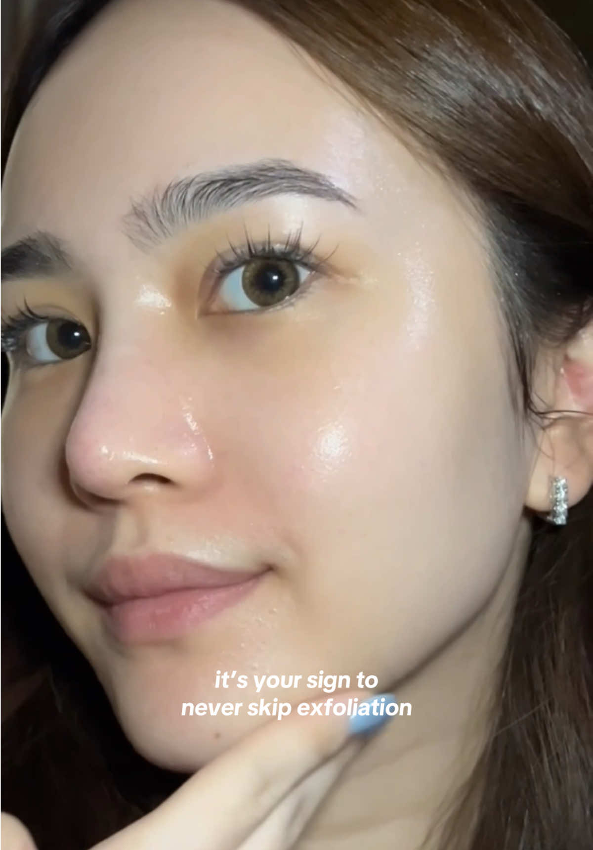 Kalo mau glowing harus e x f o l i a t e e e e 🥰 #PeelingSerum #Elformula 