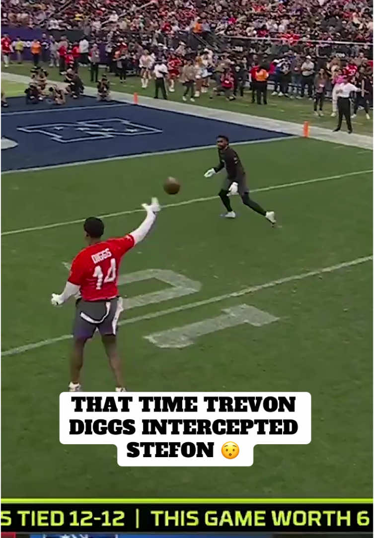 little bro won that one 😂 #stefondiggs #trevondiggs #dallascowboys #houstontexans #ProBowl #probowlgames #nfl 