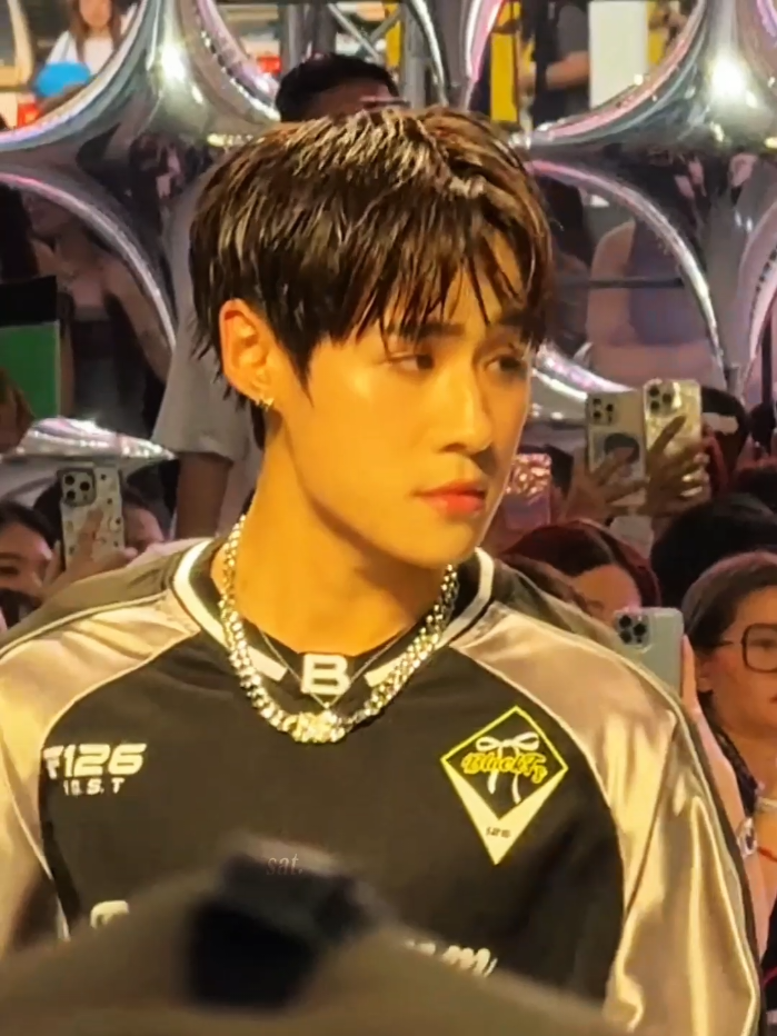 #nnutdan : handsome boy in sight 🐺 #nutlykn #nutthanat #lykn #thai #edit #fyp #tpop 