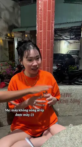 Con có lí do riêng của con mà :((