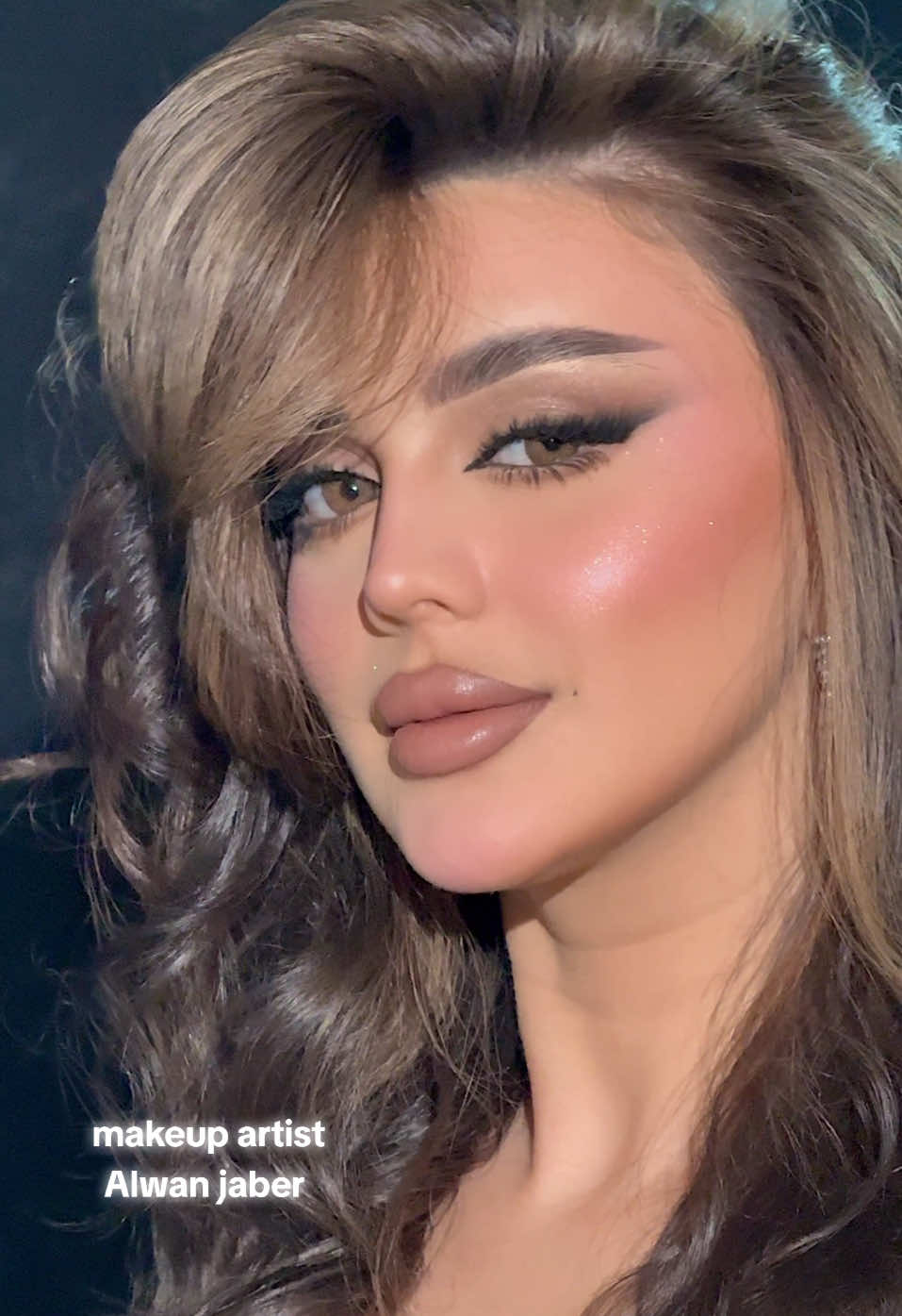 قسم ستحيت اسويله اديت الفيديو من الجمال#مكياجي #ميك_اب_ارتست #ميكاب_ارتست_التيكتوك #hudabeauty #مكياج_عروس #عروس #2025bride 