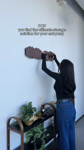 Upgrade your entryway with Picket Wall Hooks, the ultimate storage solution. Buy 2 or more and get 15% off! #wallhooks #myumbra #umbra #entrwaydecor #entrywaystorage #storagesolutions #storage 