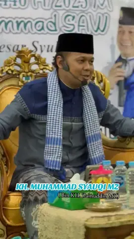 KH. Muhammad Syauqi MZ #khmuhammadsyauqimz #ustadzsyauqimz #putrakhzainuddinmz #khzainuddinmz #mzcenter #mzcenterofficial #ngabang #ngabanglandak #landakkalbar 