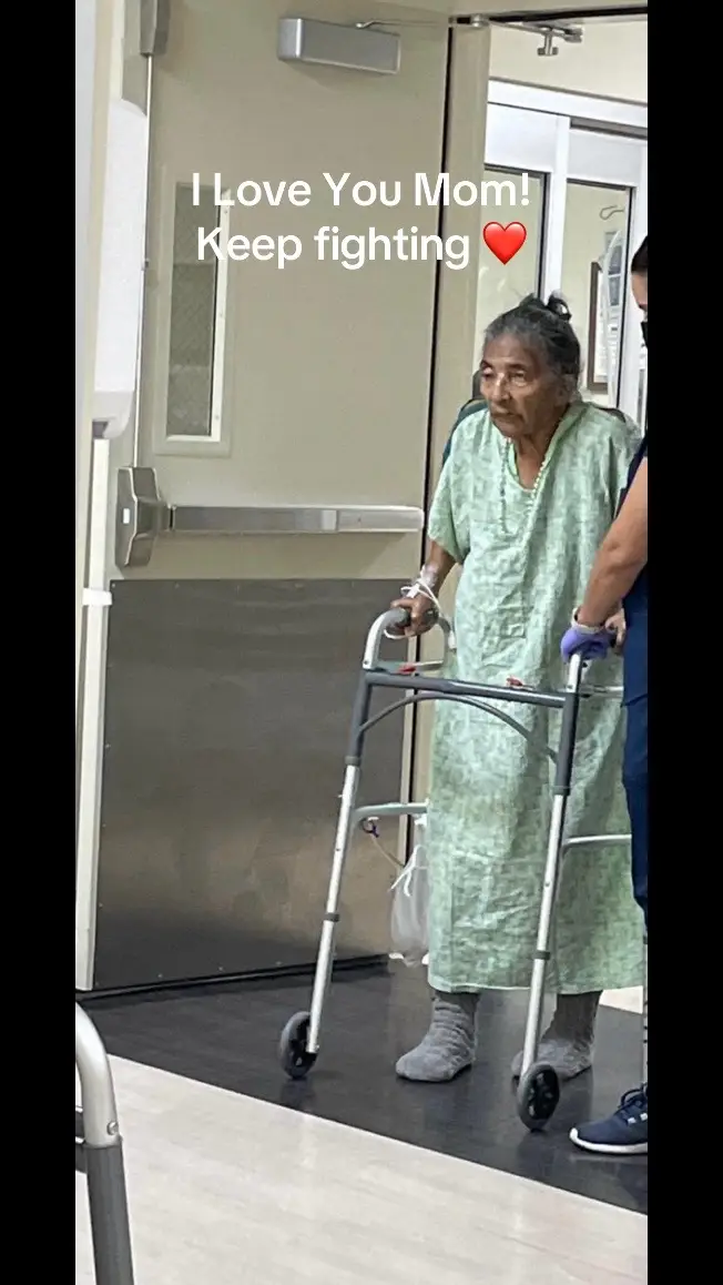 My beautiful 88 years old Mom after a Heart Infarct, a major abdominal surgery both at same day, and Pneumonia! 8 days later she’s fighting to come back to home! She’s a warrior! #fyp #fy #dtmf #tiktok #mom #MomsofTikTok #heartattack #abdominal #surgery #sicu #live #Love #family #warrior 