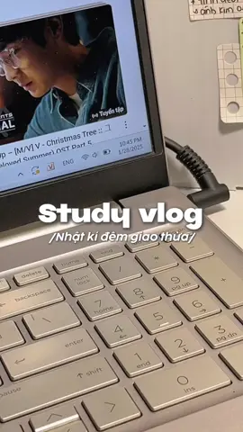 Nhật kí ngày giao thừa của mọi người thế nào?! ✨📚🎧📝 Còn toiii mấy ngày gần cuối hem làm còn 1 tiếng trước giao thừa mới tranh thủ hoàn thành nốt một số việc còn dang dở 🤡 #studytok #studywithme #studygram #studyvlog #studyasmr #studymotivation  